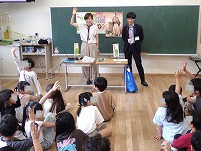 ピーマン嫌いな子.jpg ピーマン嫌いな子.jpg